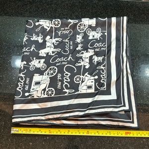 Coach black and white scarf
